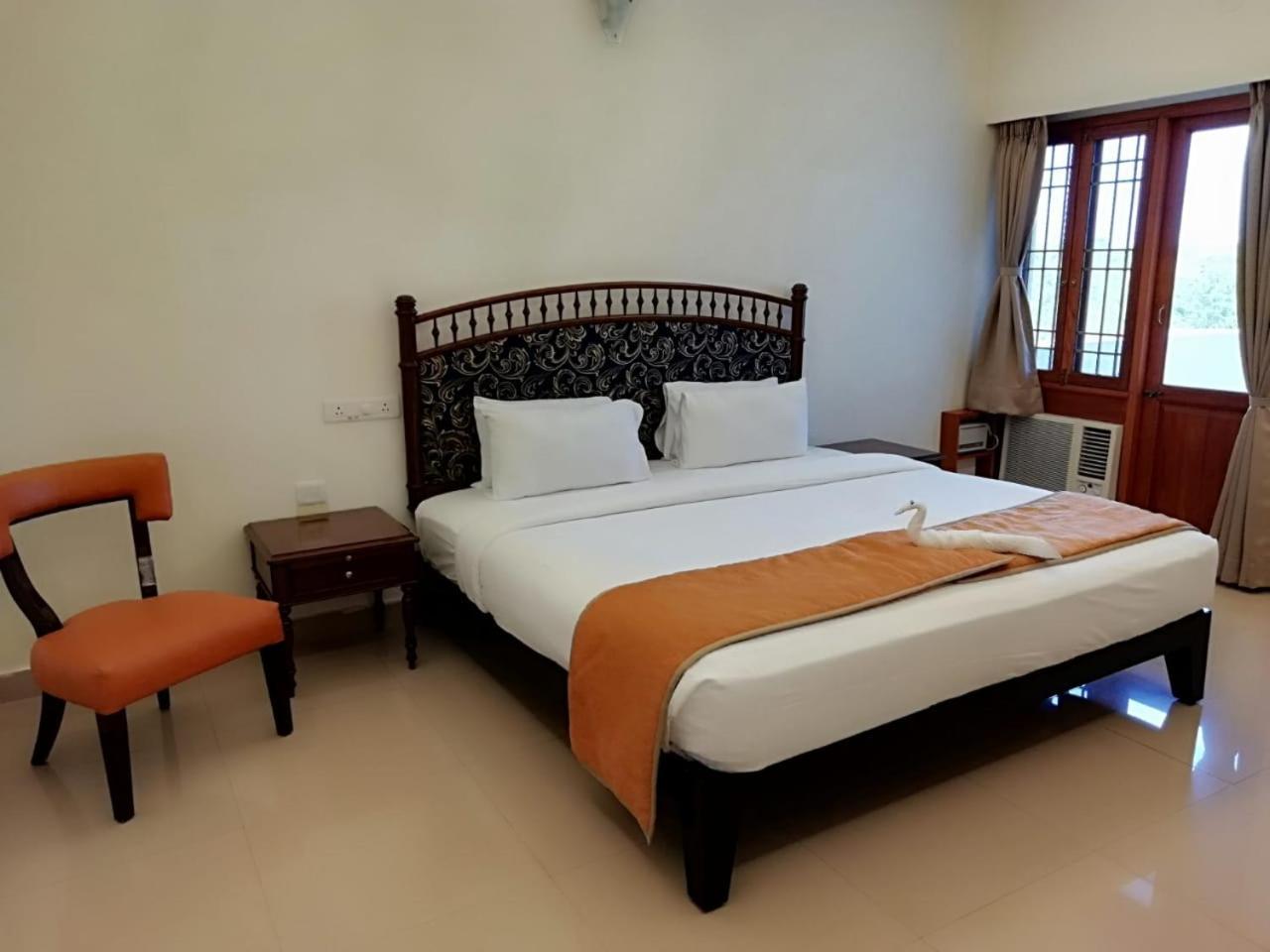 La Grace Integral Retreat Hotel Пондичери Екстериор снимка