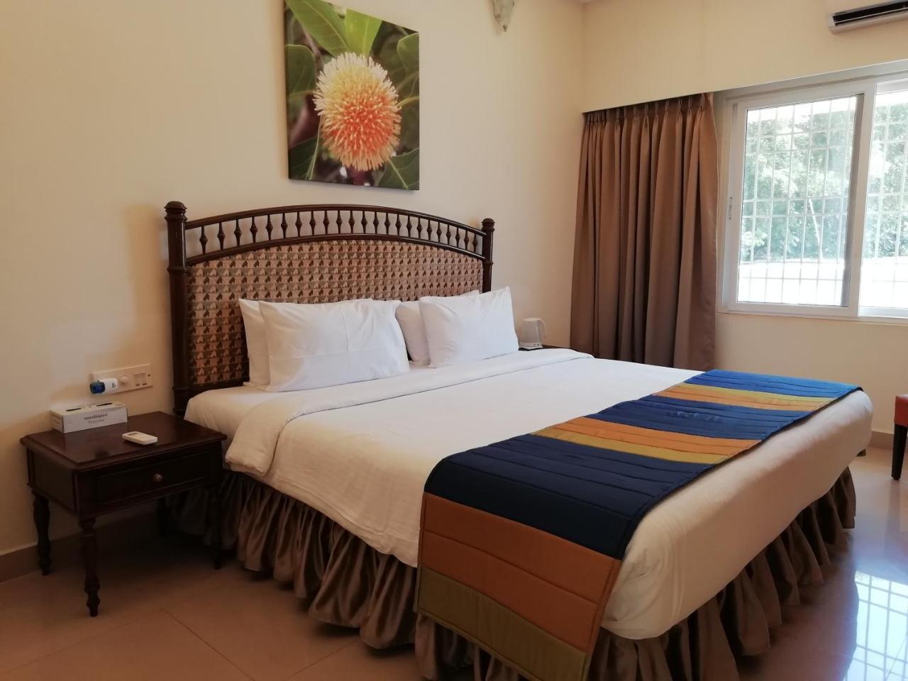 La Grace Integral Retreat Hotel Пондичери Стая снимка