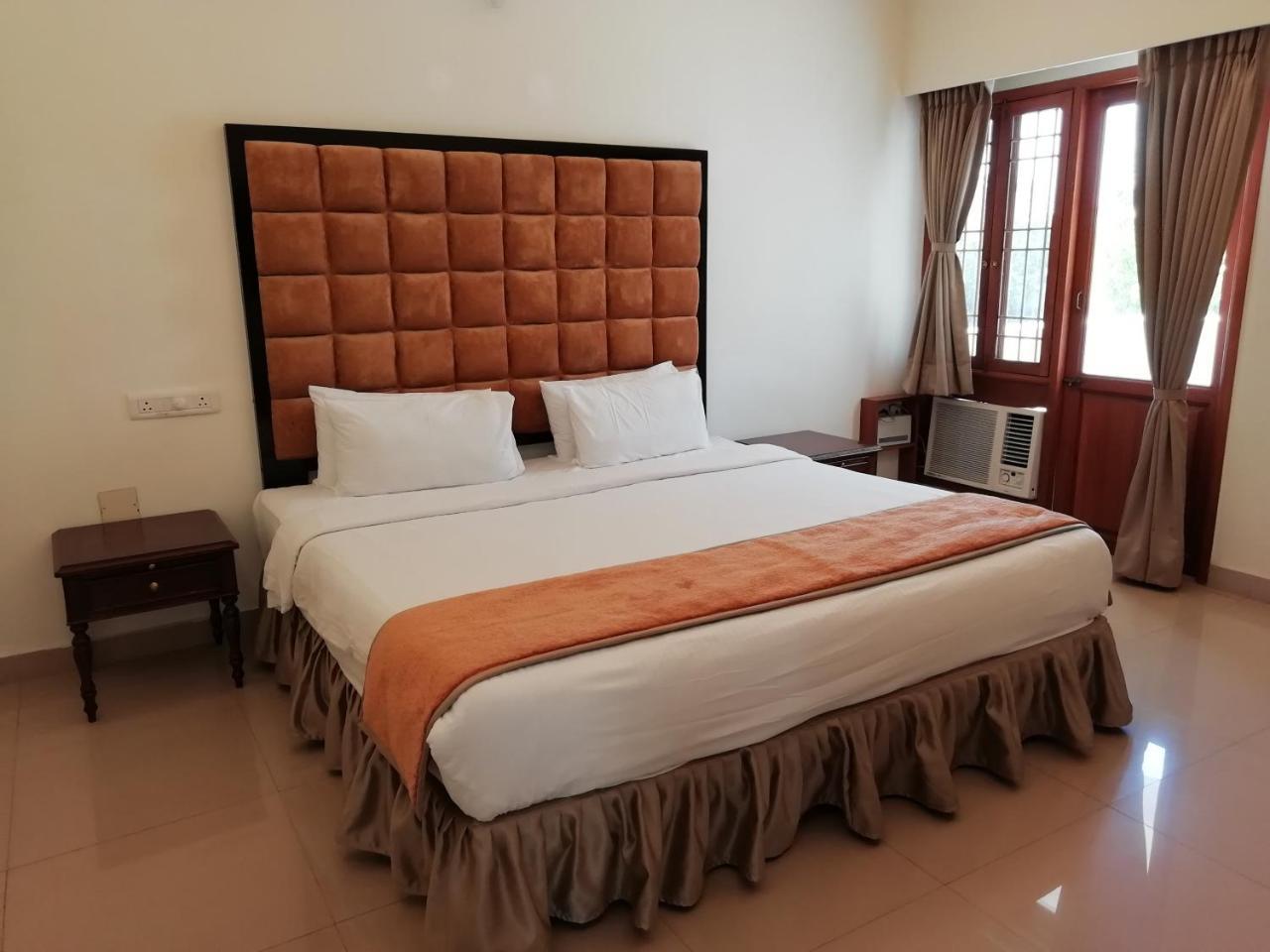 La Grace Integral Retreat Hotel Пондичери Екстериор снимка